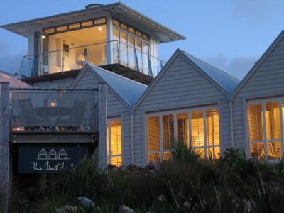 The Boatshed Seaside Boutique Hotel Auckland Exterior foto